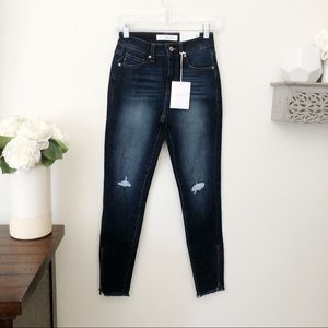 Kancan Los Angeles Dark wash high rise jeans 1/24 new with tags